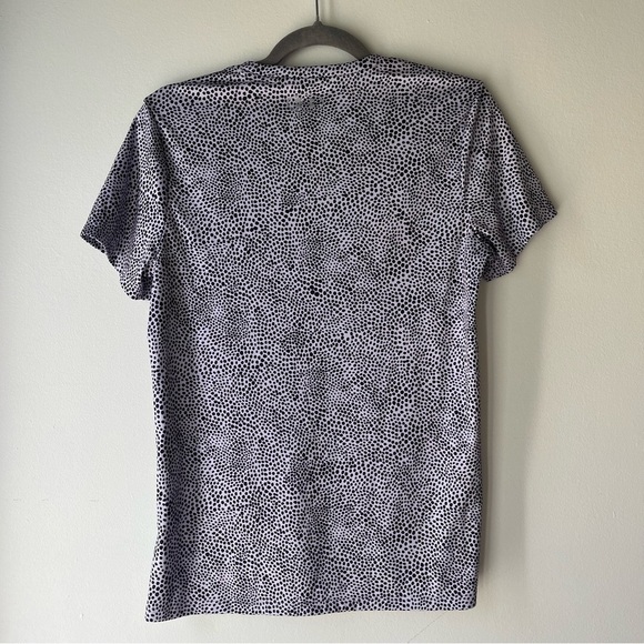 Under Armour S Loose Fit Black White Dot Print Tee Shirt Activewear Top - Picture 7 of 10